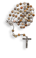 Rosenkranz aus Chrysanthemenstein