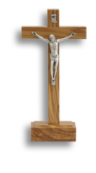 Crucifix sur socle